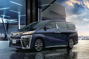特別仕様車 Z“GOLDEN EYES”（7人乗り・2WD）［ベース車両はZ（7人乗り・2WD）］