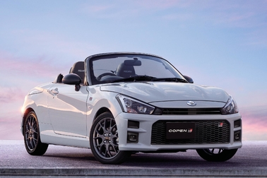 GR SPORT（5MT）