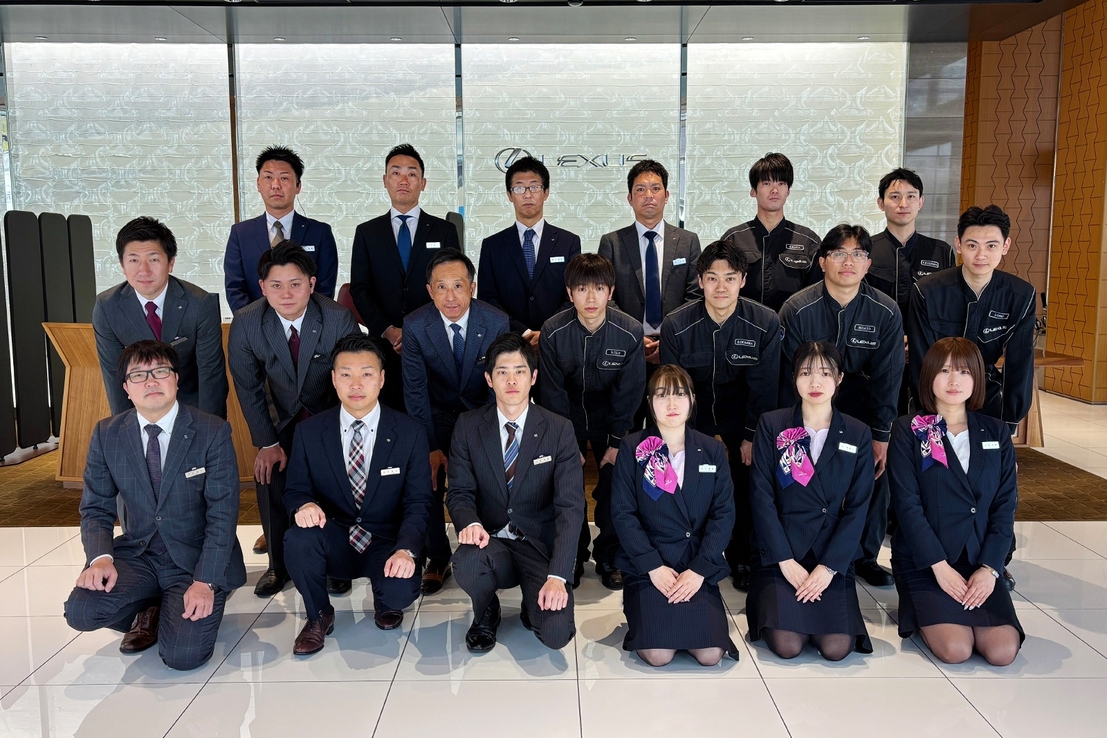 集合写真_レクサス_202504