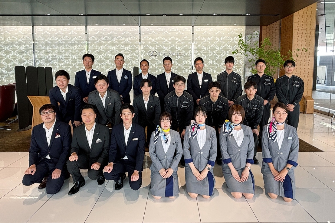 集合写真_レクサス_202506