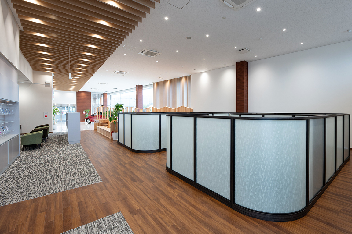 店舗画像_高島店ショールーム②_202512