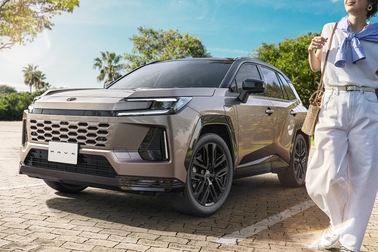 【モデル入り素材】Z（プラグインハイブリッド）