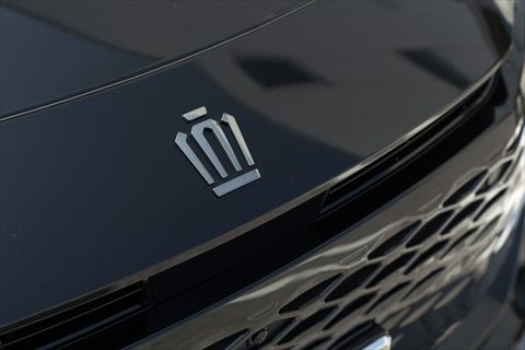 クラウンエステートRS（PHEV）