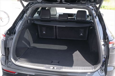 クラウンエステートRS（PHEV）