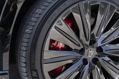 クラウンエステートRS（PHEV）