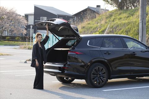 クラウンエステートRS（PHEV）