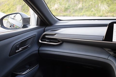 クラウンエステートRS（PHEV）