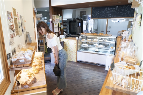 パンとケーキのお店 fuwari