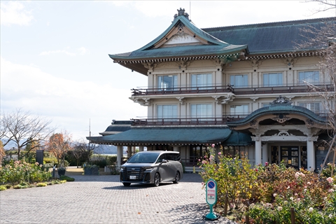 柳が崎湖畔公園 びわ湖大津館