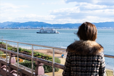 柳が崎湖畔公園 びわ湖大津館
