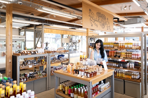 無添加商店 尾粂（おくめ） 三重VISON店