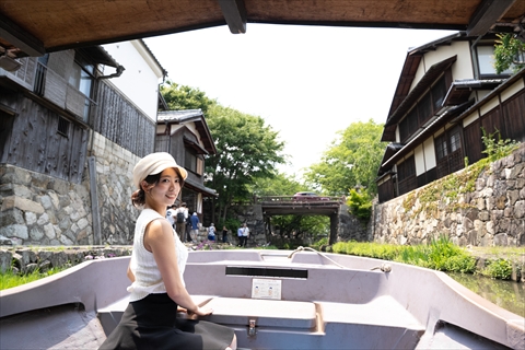 揺れも少なく、風を感じられる船旅で、約1.5km・30分のコースを巡ります