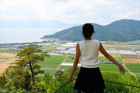 琵琶湖や近江八幡の町並みなど、それぞれ違った景色を望むことができるのも醍醐味です